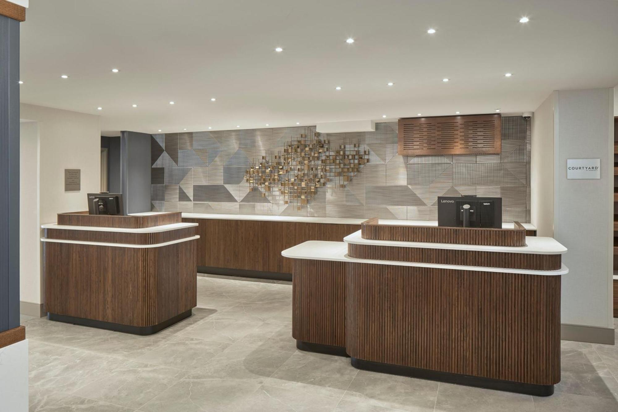 Hotel Courtyard By Marriott Regina Downtown Exterior foto